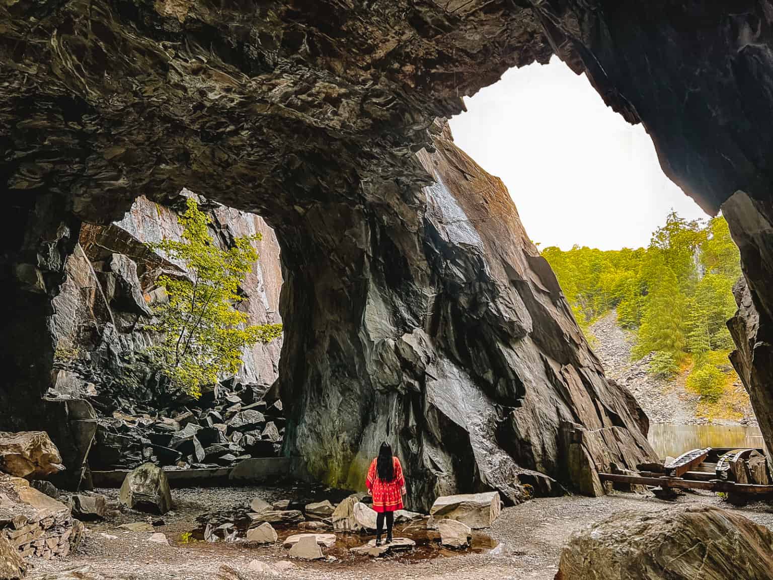 Hodge Close Quarry - How To Find The Skull Cave In The Lake District ...