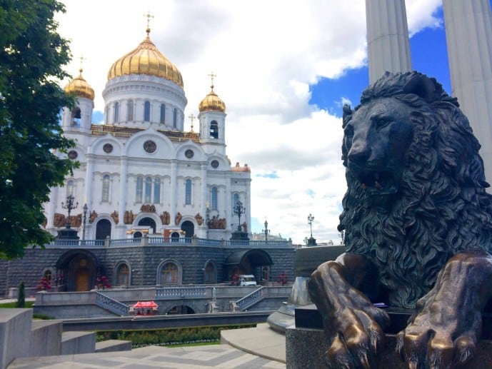 12 Cool and Crazy Things to Do in Moscow Russia 7 crazy things to do in Moscow