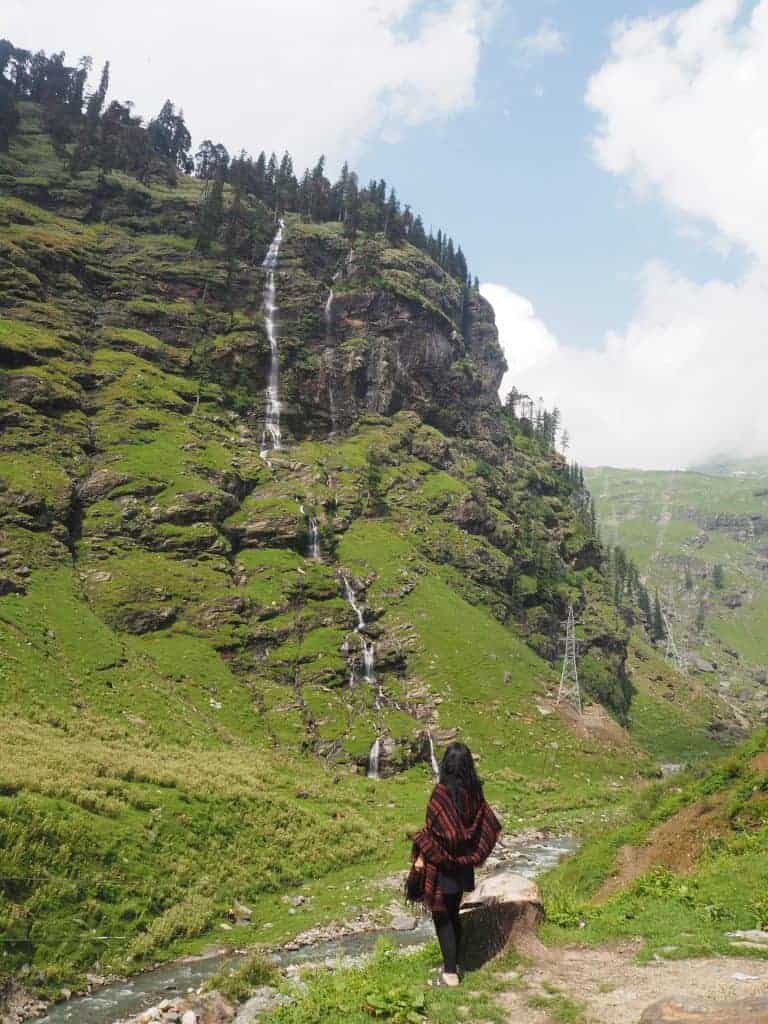 Is Rohtang Pass Dangerous? 7 Important Things You Should Know! 7 rohtang pass dangerous road