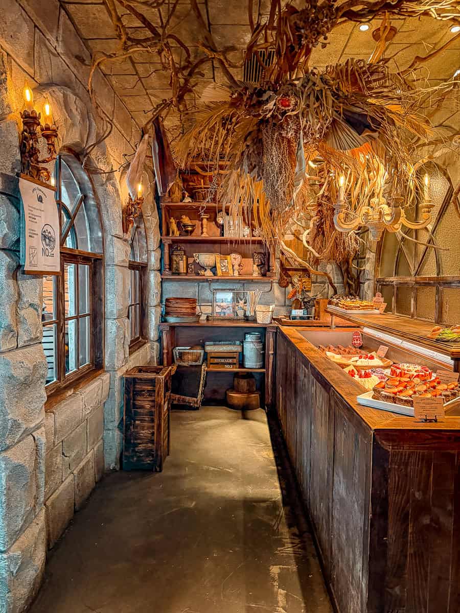 Is the Apoli Itabakery in Shanghai worth visiting