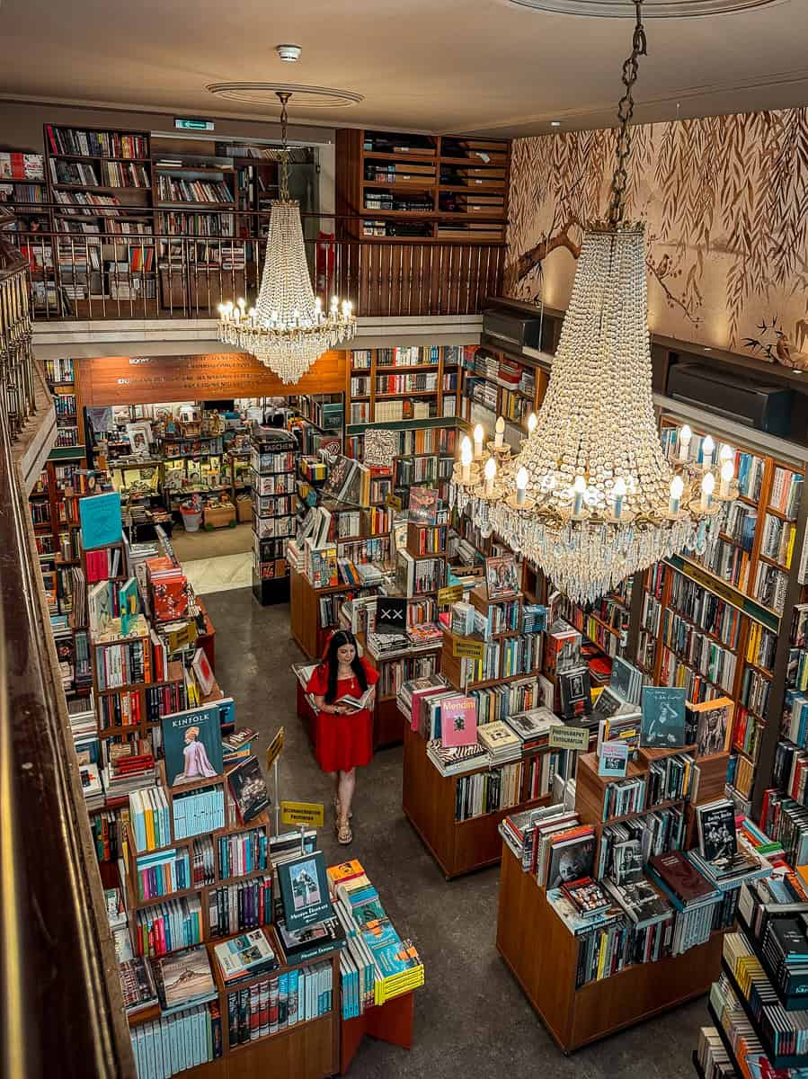 Knjižara Akademija Belgrade Data Status Bookshop