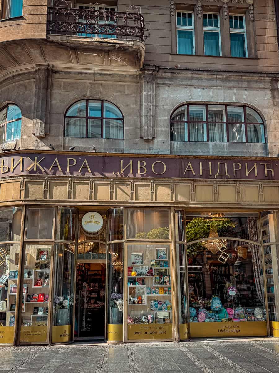 Knjižara Akademija Belgrade Data Status Bookshop