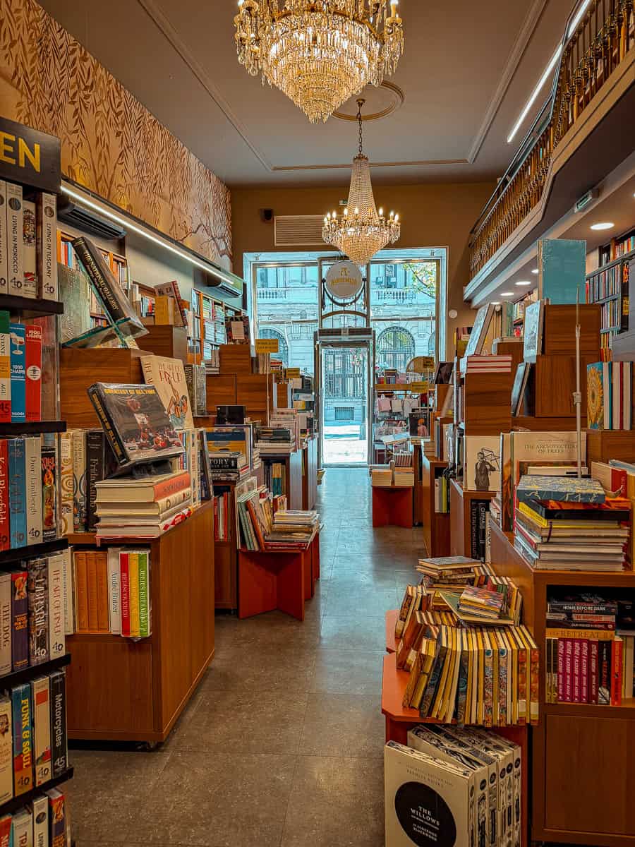 Knjižara Akademija Belgrade Data Status Bookshop