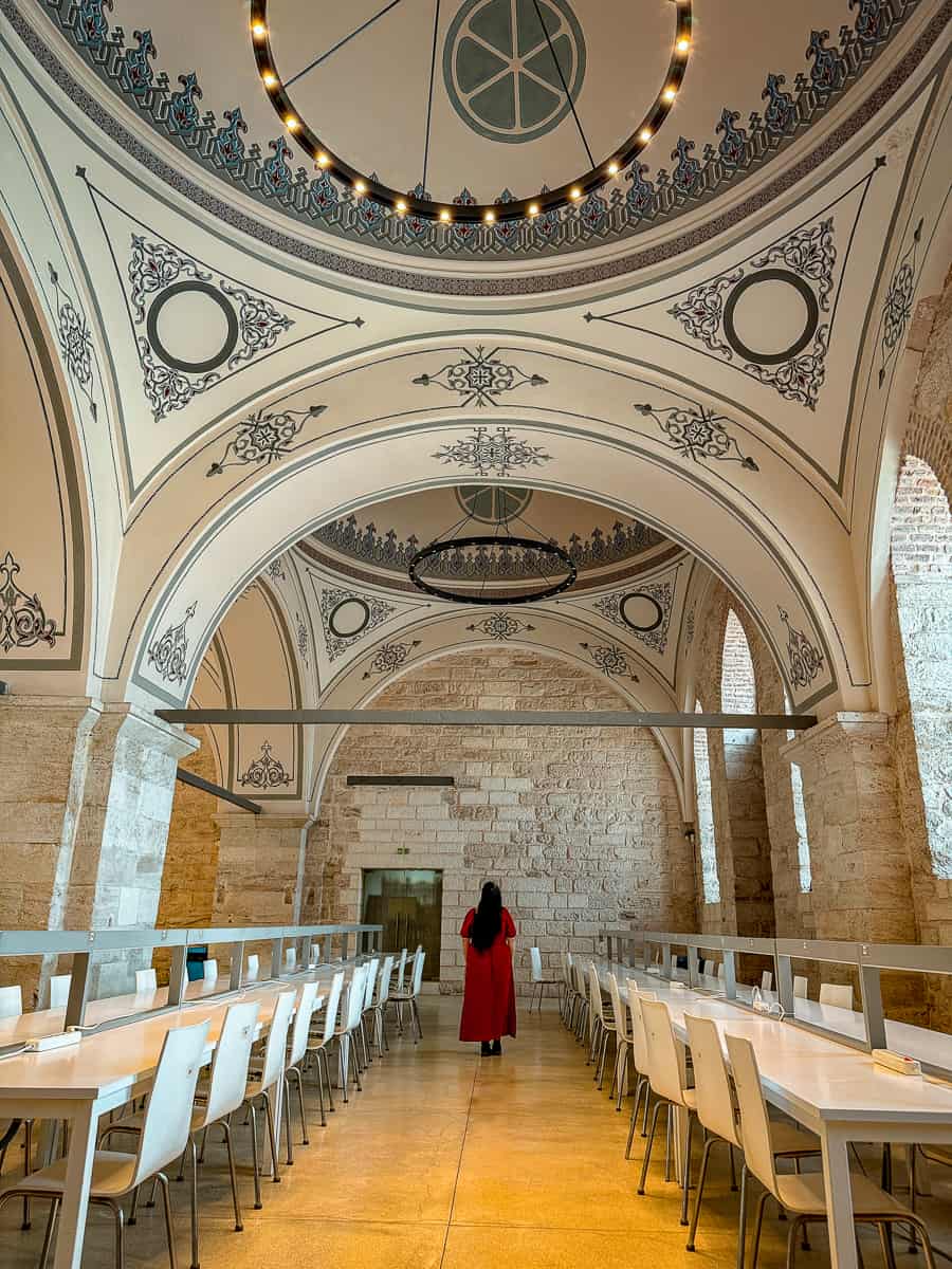 Beyazıt State Library Istanbul - Soup Kitchen to Reading Paradise (2026)! 8 Beyazıt State Library Istanbul