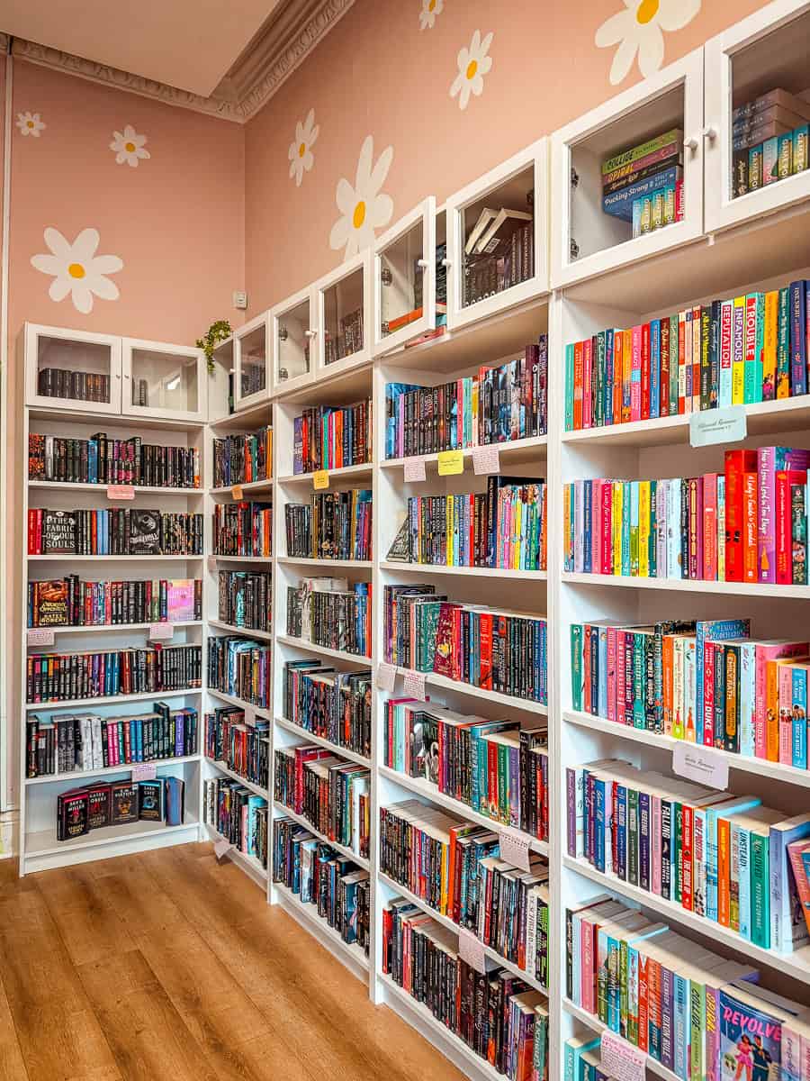 Book Lovers Bookshop - Visit the UK’s First Romance Bookshop in Edinburgh! 6 Book Lovers Bookshop Edinburgh