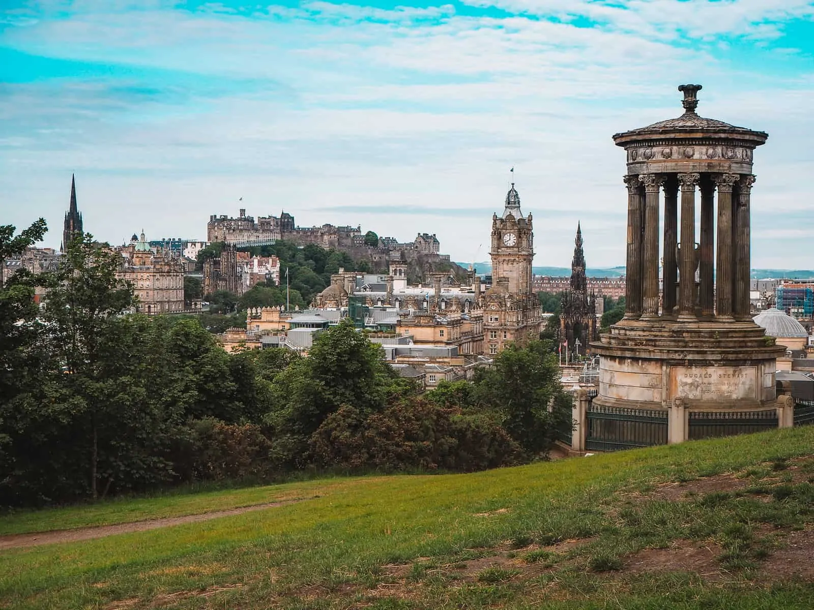 visit calton hill edinburgh