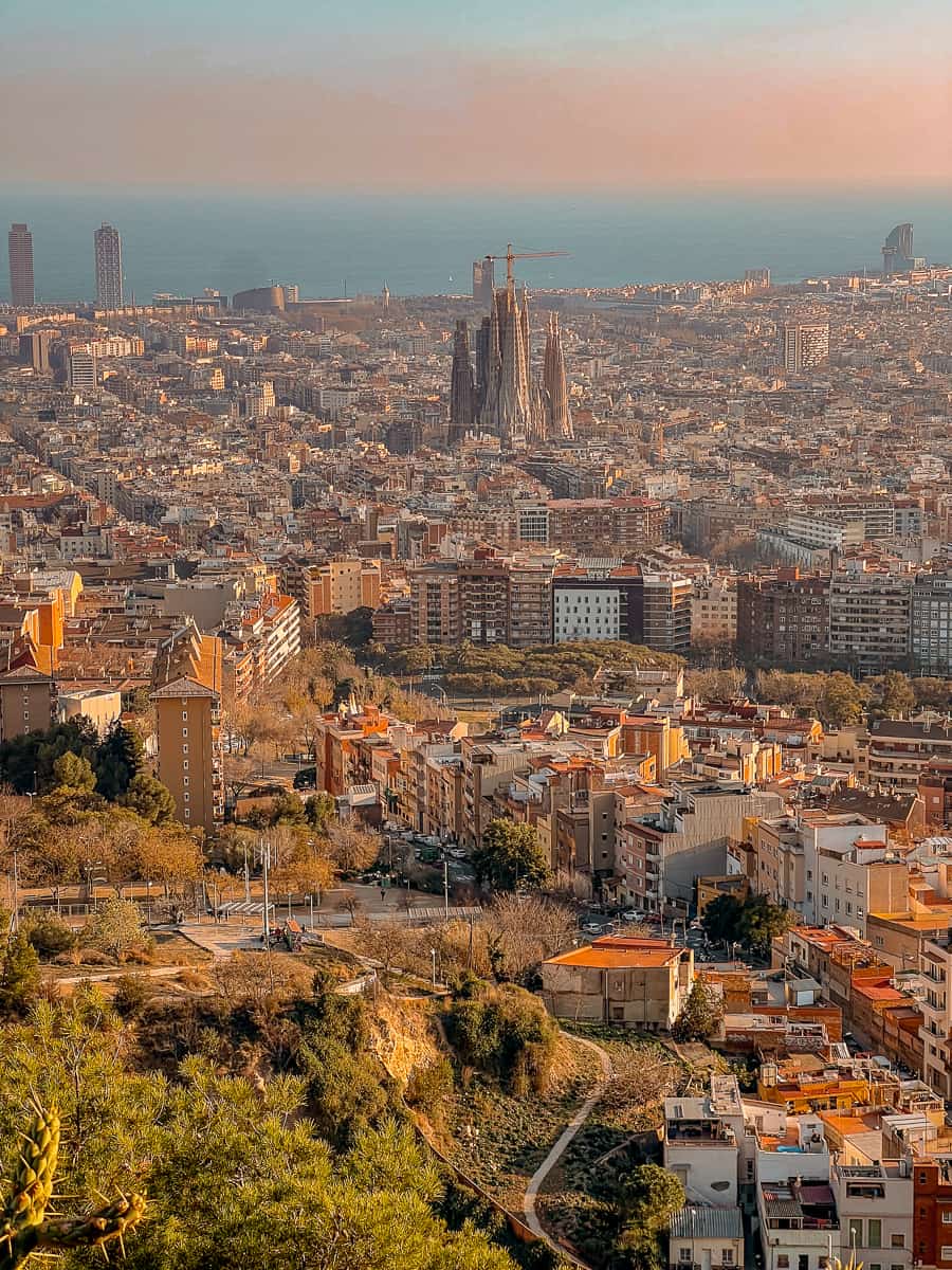 Bunkers Del Carmel Barcelona - How To Visit Barcelona Bunkers (2024)!