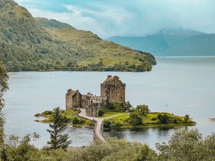 Carr Brae Viewpoint Scotland Eilean Donan