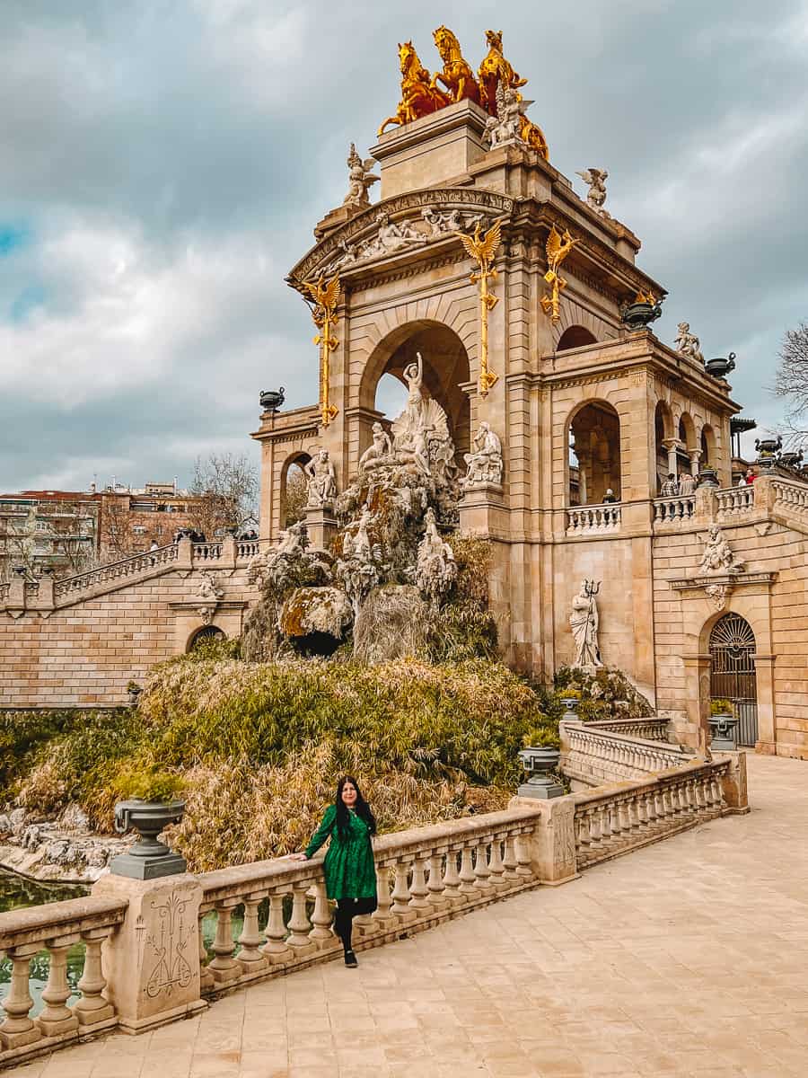 Cascada Monumental Barcelona Gaudis Fountain Ciutadella Park