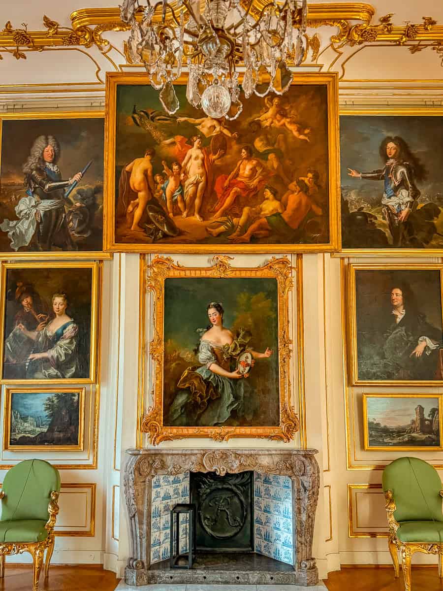 Charlottenburg Palace in Berlin - Visit a Prussian Fairytale (2026)! 27 Schloss Charlottenburg New Wing