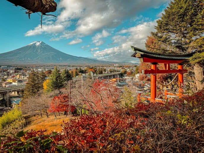 Chureito Pagoda Walk