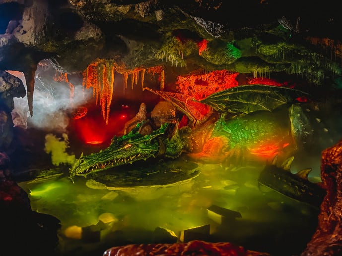 Disneyland Paris Dragon under the castle