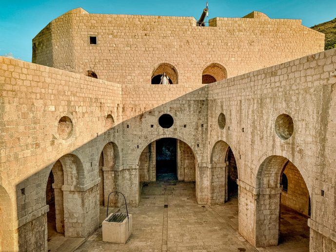 20+ Dubrovnik Game of Thrones Filming Locations You Can Visit (2026)! 17 Lovrijenac Fort Red Keep Dubrovnik Game of Thrones