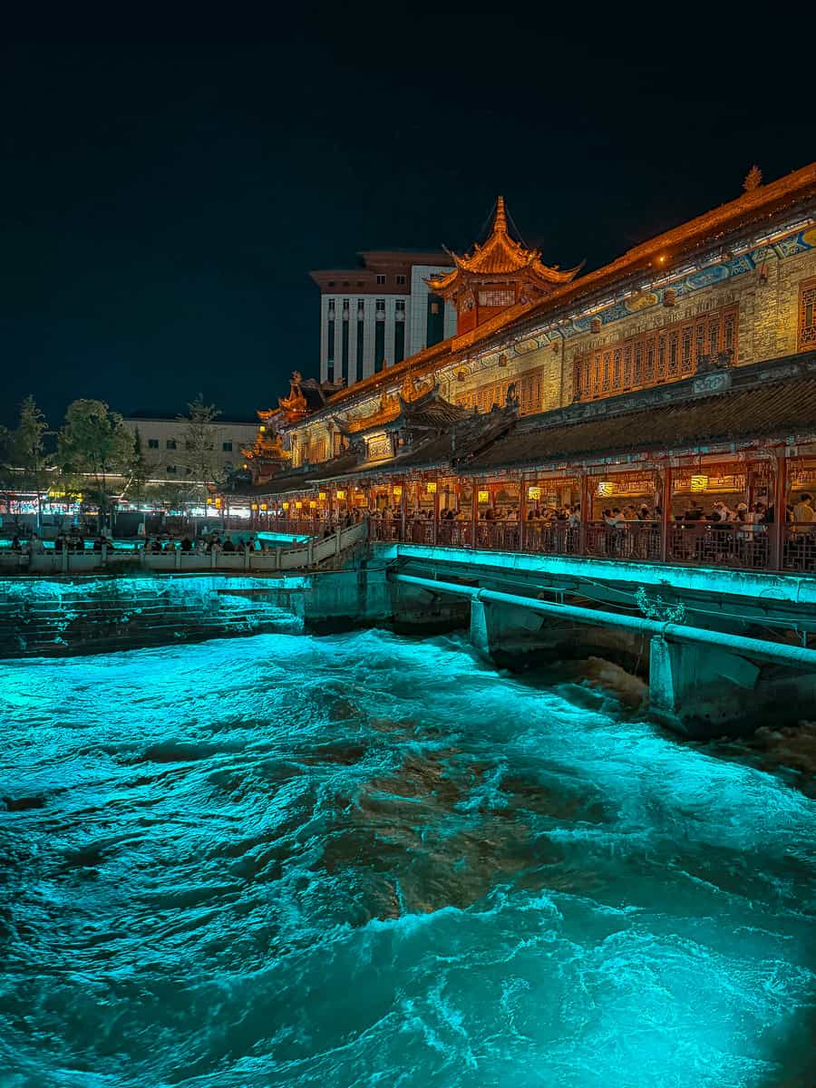 How to visit Dujiangyan Blue Tears China