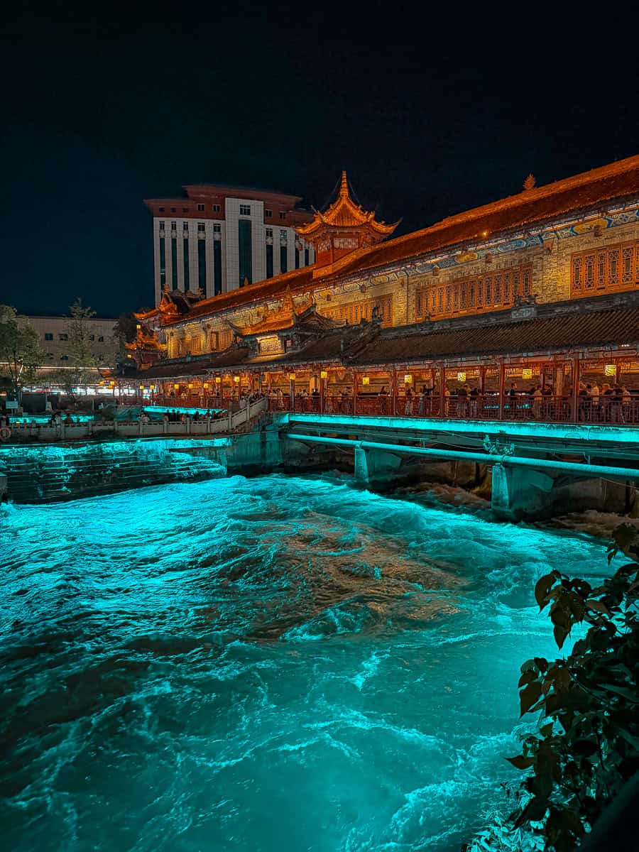 How to visit Dujiangyan Blue Tears China