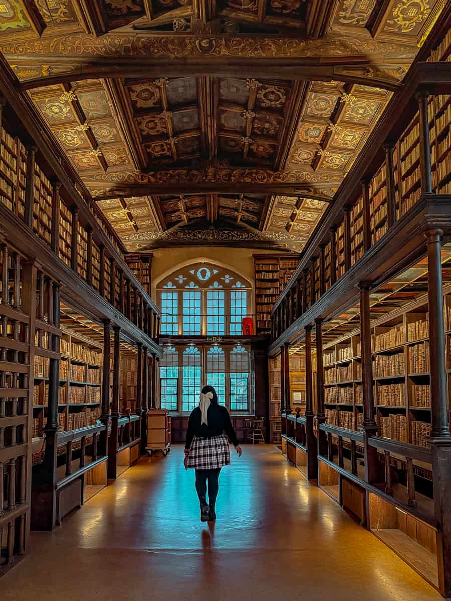 Duke Humfrey’s Library - Visit Harry Potter's Hogwarts Library (2026)! 7 Duke Humfrey's Library Oxford