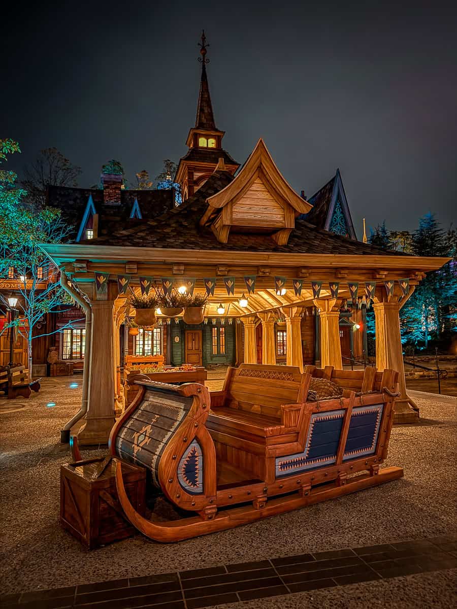 Frozen Kingdom Tokyo DisneySea