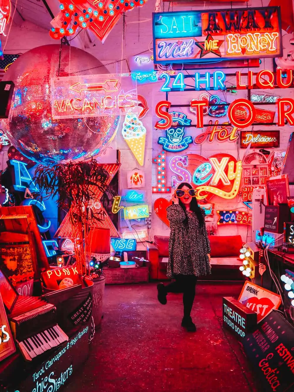 5 Magical Reasons To Visit The House Of MinaLima Harry Potter Shop In  London (2024)!