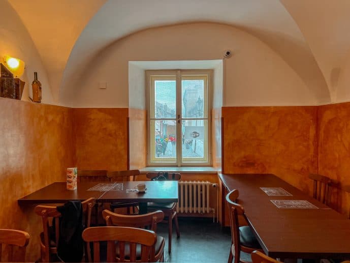 Prague Golden Lane Cafe U Včelaře