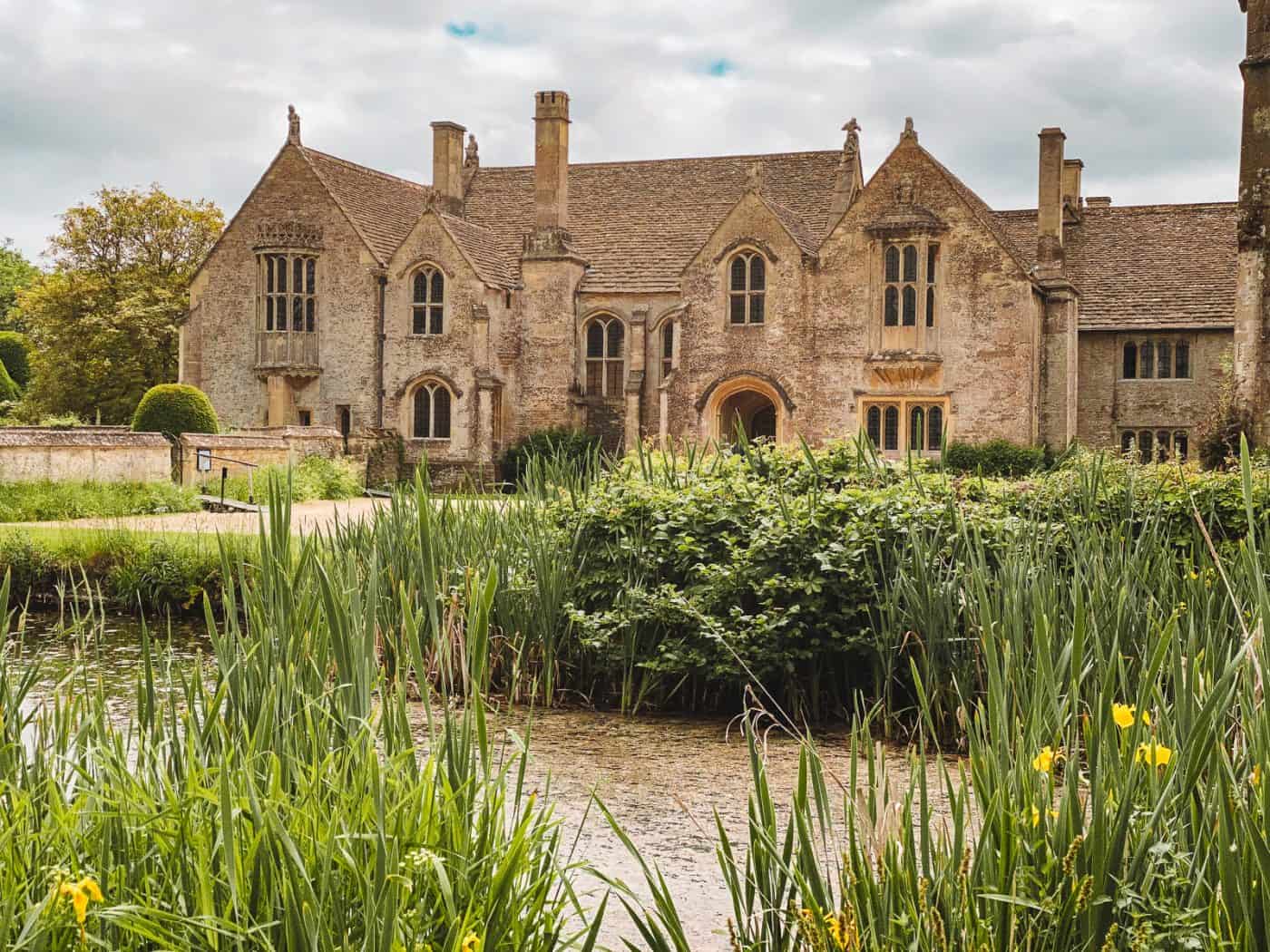 Great Chalfield Manor Poldark Location - How To Visit Killewarren In ...