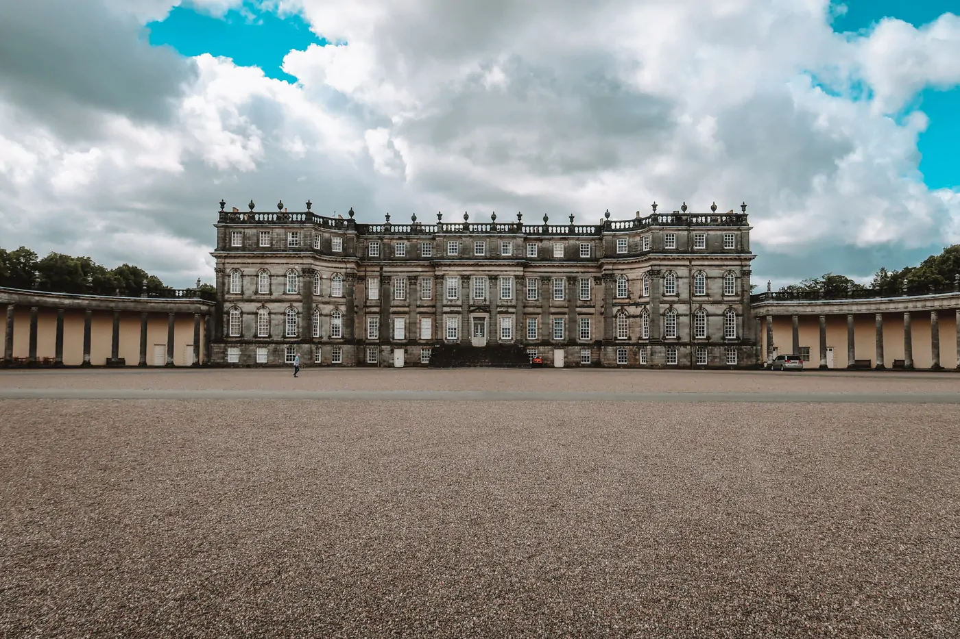 Hopetoun House Third Eye Traveller • Solo Female Travel Blog