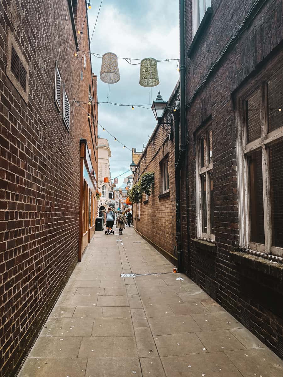 Gandy Street Exeter - A Real Life Diagon Alley?! (Harry Potter Street ...