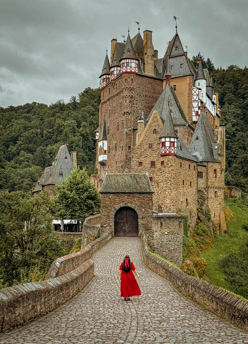 How to Visit Burg Eltz - Fairytale Castle in Germany (2026)! 18 How to Visit Burg Eltz Castle Germany