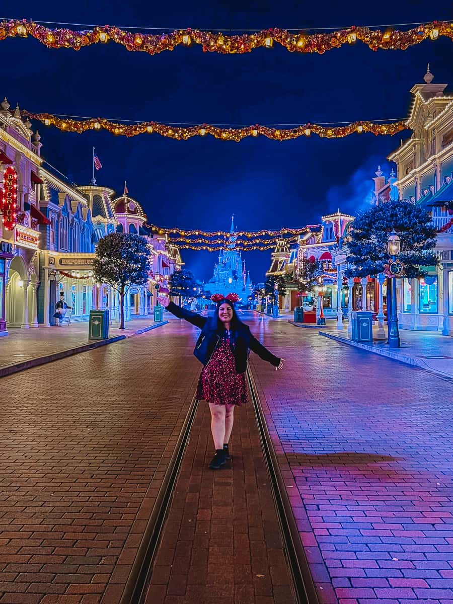 Disneyland Paris Main Street USA night time