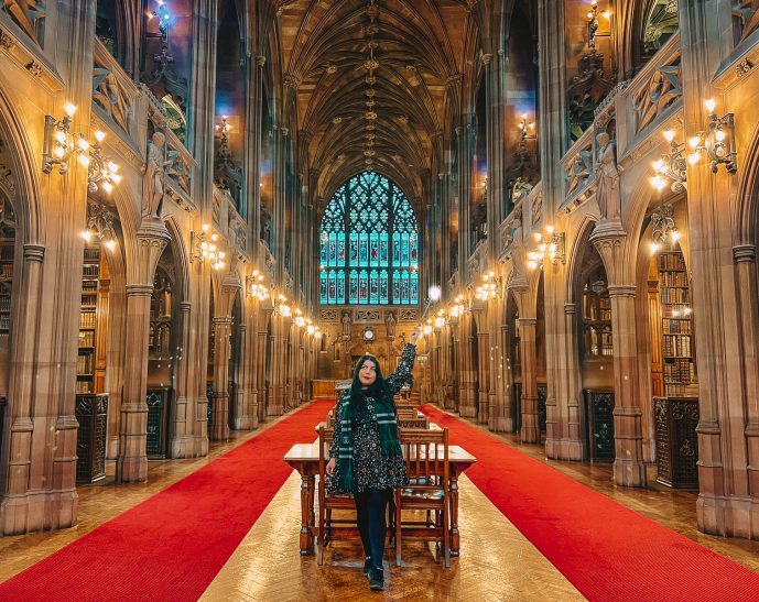 https://thirdeyetraveller.com/wp-content/uploads/John-Rylands-Library-Harry-Potter-26-1-689x547.jpg