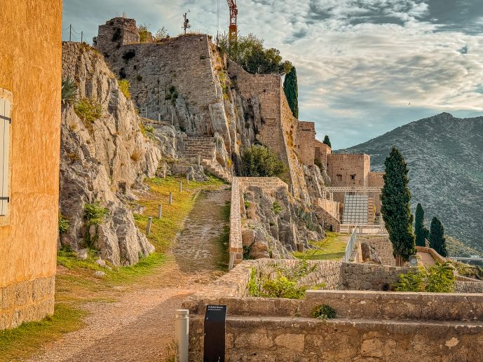 Klis Fortress - Visit the Meereen Game of Thrones Filming Location (2026)! 14 Klis Fortress Meereen Game of Thrones