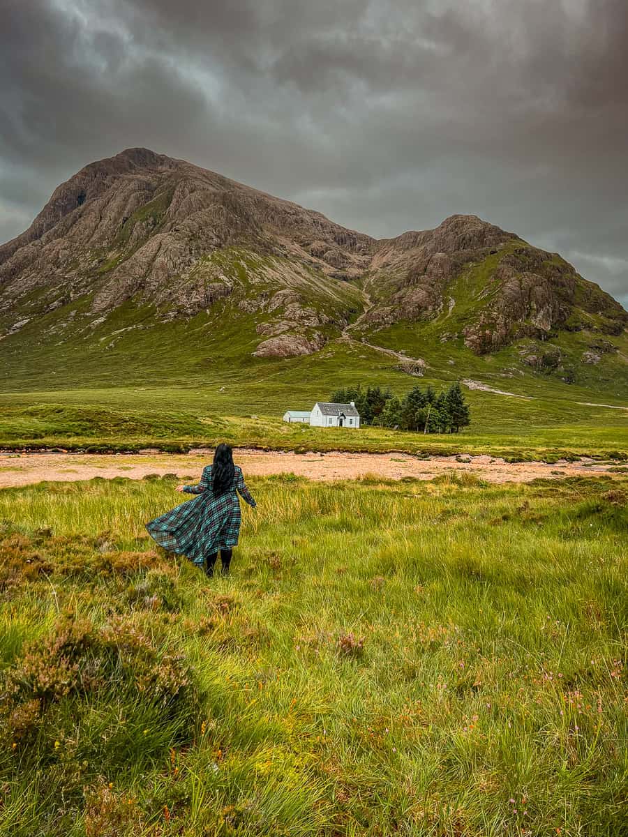 Lagangarbh Hut – How to Visit the Wee White House Glencoe in Scotland