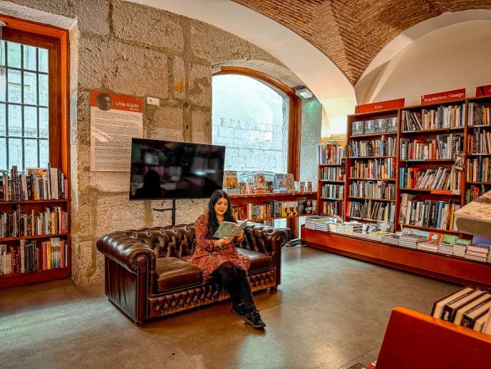 Livraria Bertrand Oldest bookstore in the world