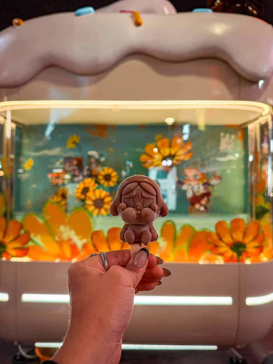 Molly’s Dessert House Shanghai - Visit the Viral Pop Mart Ice Cream Shop! 14 Molly's Dessert House Shanghai