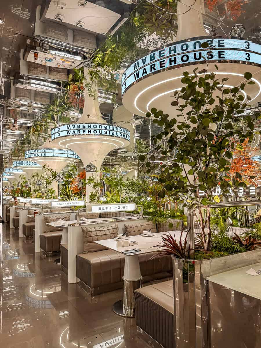 No. 3 Warehouse Shanghai - Is this Viral Futuristic Restaurant Worth It? 5 No. 3 Warehouse Shanghai