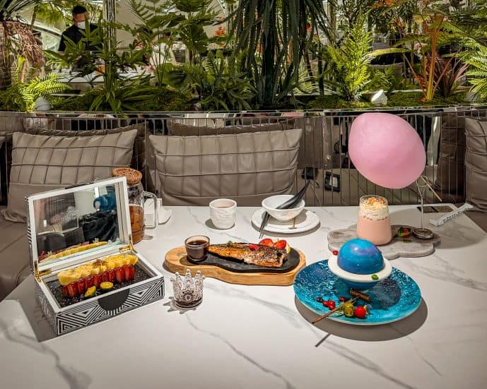 No. 3 Warehouse Shanghai - Is this Viral Futuristic Restaurant Worth It? 14 No. 3 Warehouse Shanghai