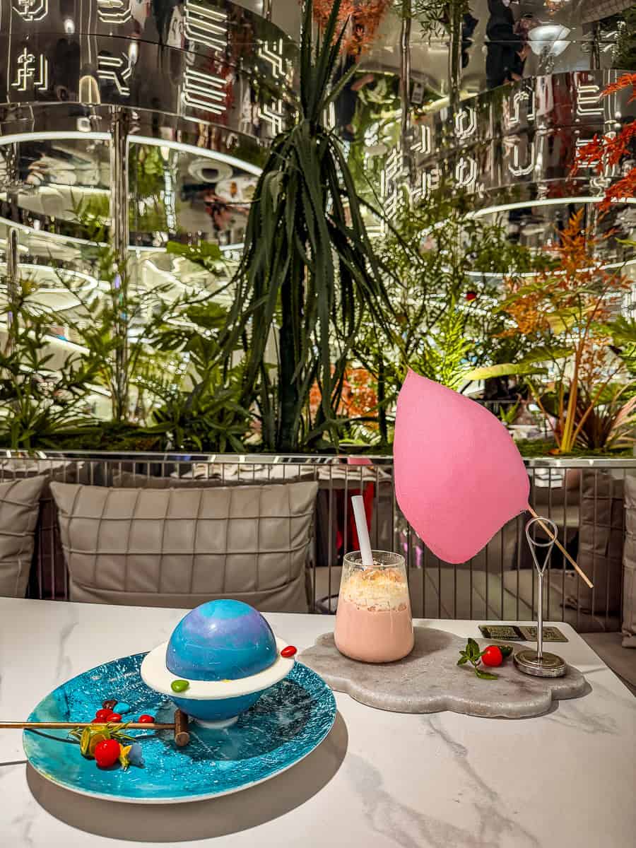 No. 3 Warehouse Shanghai - Is this Viral Futuristic Restaurant Worth It? 15 No. 3 Warehouse Shanghai