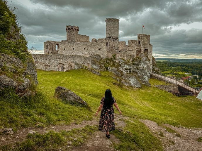 Ogrodzieniec Castle The Witcher Poland