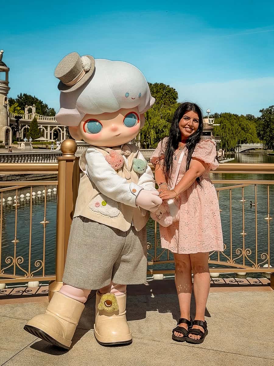 Popland Beijing - How to Visit the Labubu Theme Park in China (2026)! 34 Dimoo Character Greeting Popland