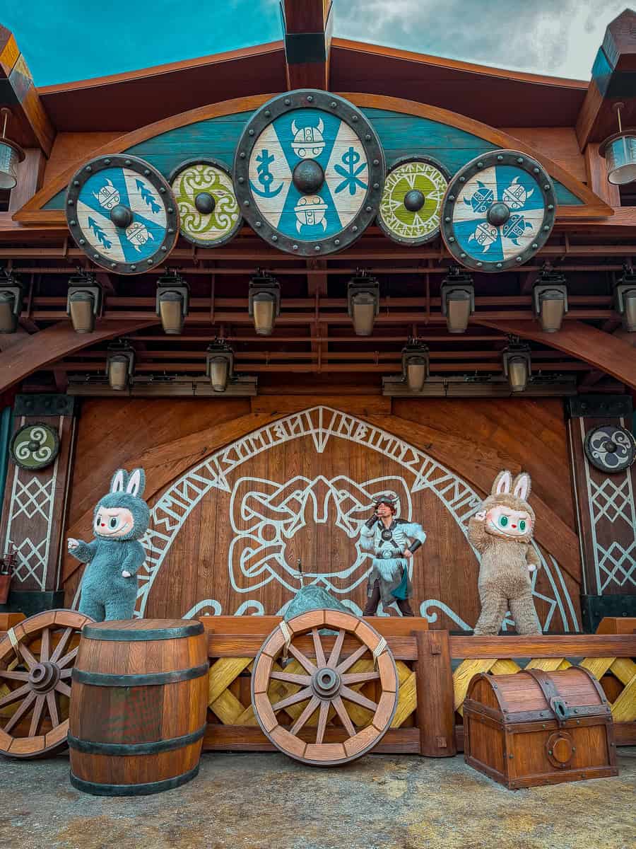 Popland Beijing - How to Visit the Labubu Theme Park in China (2026)! 31 Elven Warrior Training Show Popland Labubu