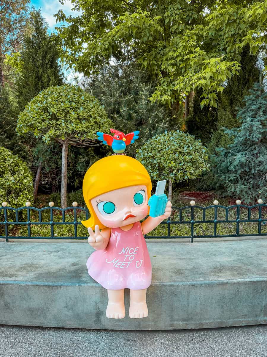 Popland Beijing - How to Visit the Labubu Theme Park in China (2026)! 11 Molly Selfie Statue Popland