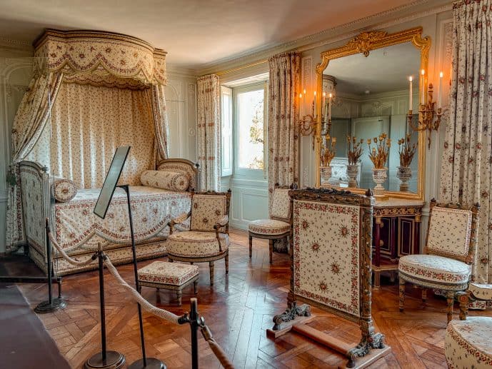 Perfect Marie Antoinette Blue!  Beautiful bedrooms, Dreamy bedrooms,  Interior