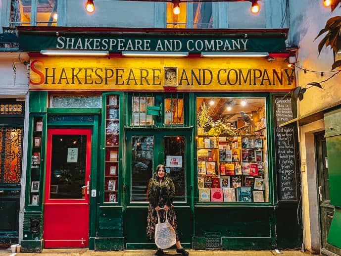 Shakespeare and Company Bookshop