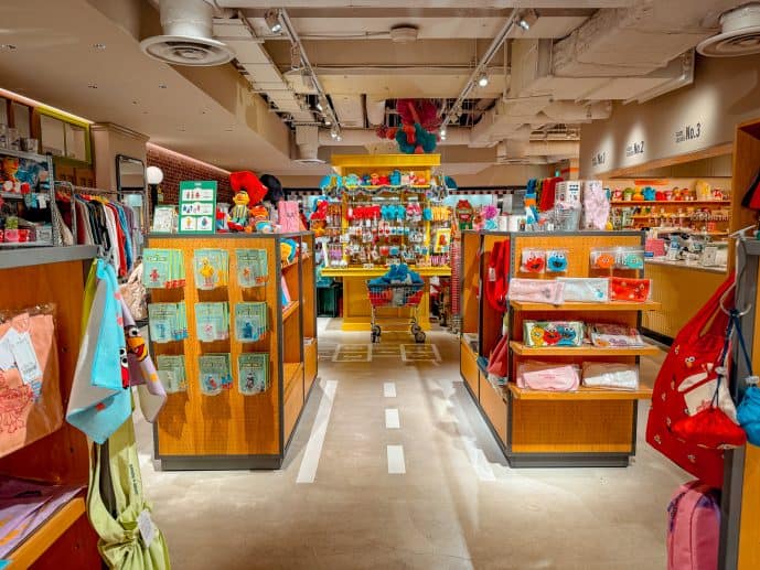 Sesame Street Market, Japan - Visit the World’s First Official Store in Tokyo! 7 Tokyo Sesame Street Market Cafe Worth Visiting