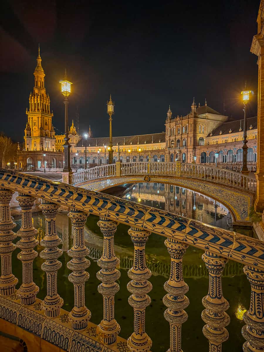 Plaza de España in Seville - Visit Naboo from Star Wars (2026)! 29 Plaza de Espana Seville at night