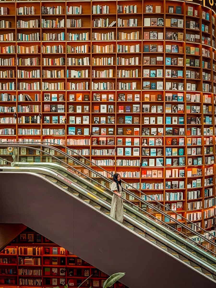 Starfield Library in Seoul Worth Visiting