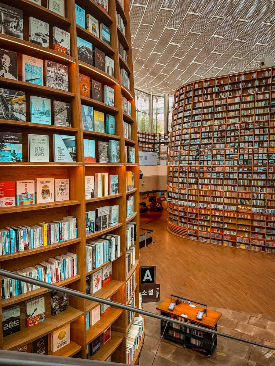 Starfield Library in Seoul Worth Visiting