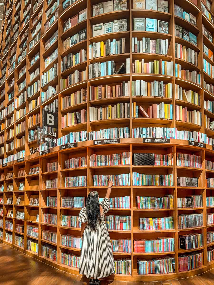 Starfield Library in Seoul Worth Visiting