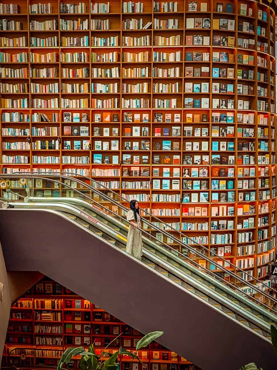 Starfield Library in Seoul Worth Visiting