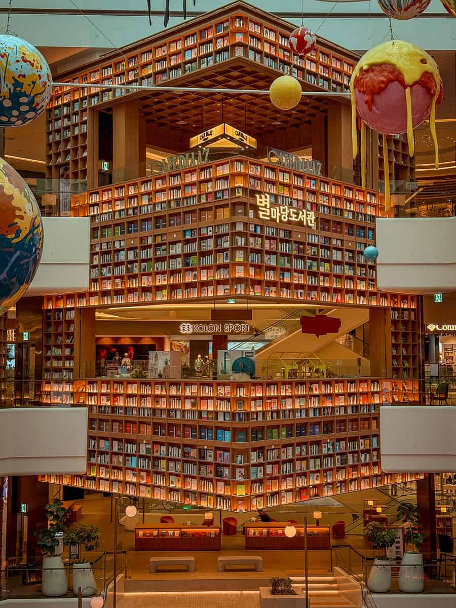 Suwon Starfield Library - Is it Worth Visiting in South Korea? 2 Starfield Suwon Library Worth it