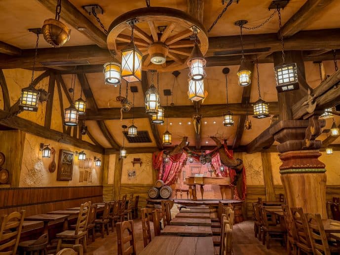 The Snuggly Duckling Tangled Restaurant Tokyo DisneySea